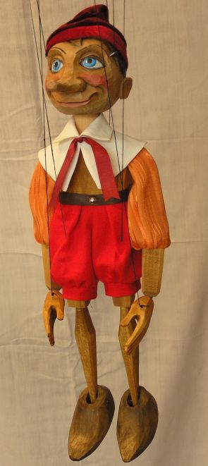 Pinocchio Marionette 005